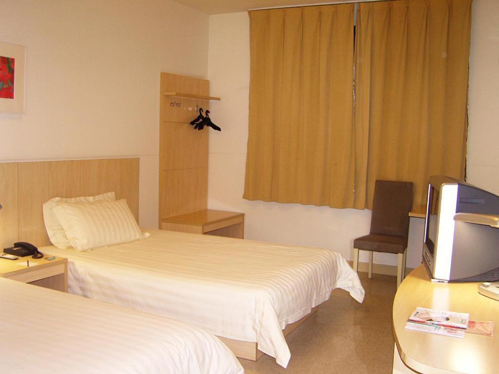Jinjiang - Shanghai Town 2*