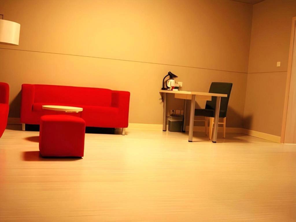 Hotel Jinjiang - Shanghai Town 2*